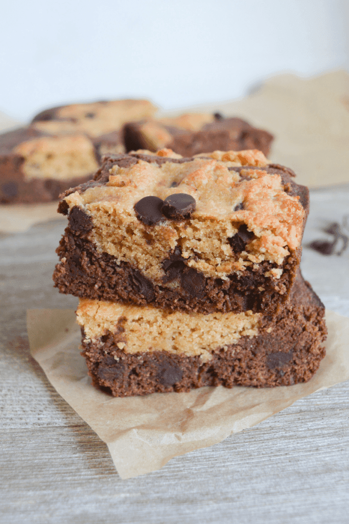 Keto Brookies - Brownies And Cookies All In One! - Hey Keto Mama