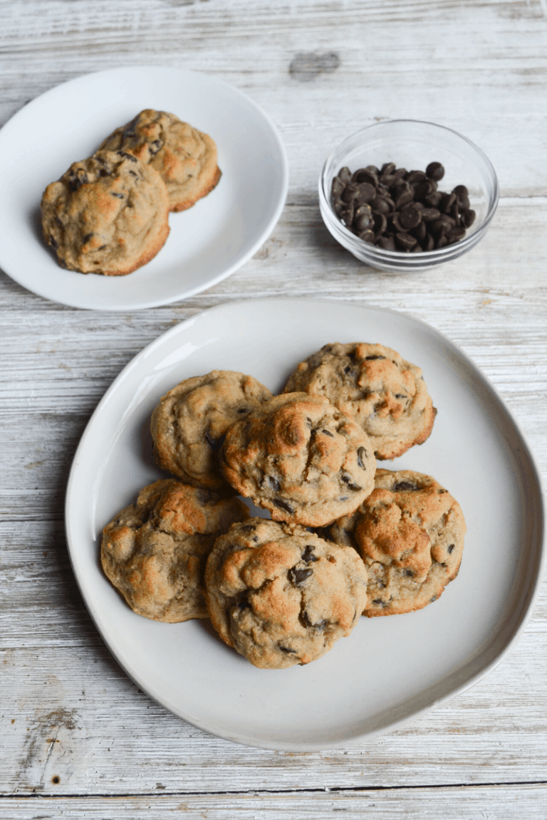 Easy Keto Chocolate Chip Cookies - Hey Keto Mama